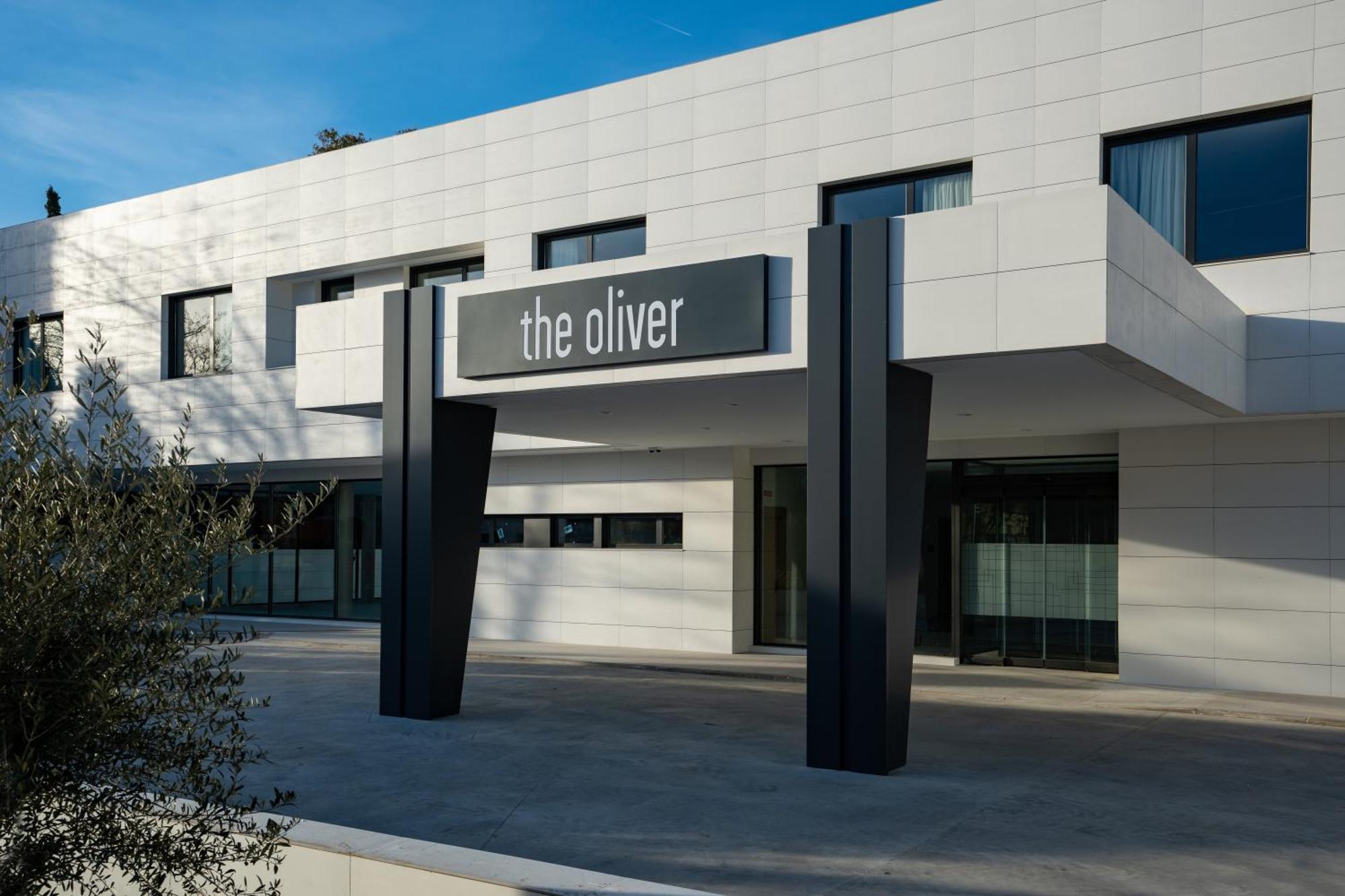 The Oliver Apartamentos Aravaca Мадрид Екстериор снимка