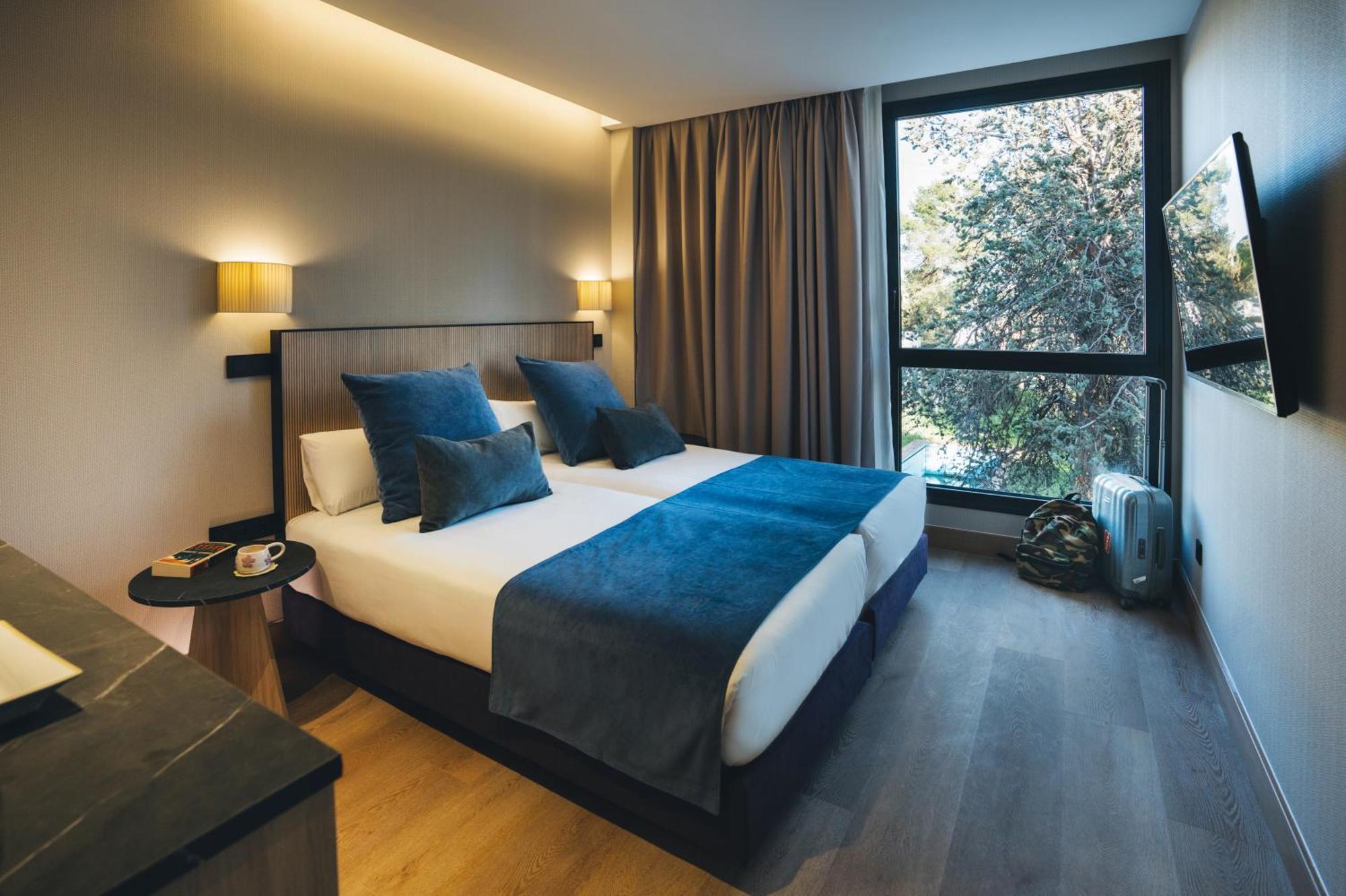 The Oliver Apartamentos Aravaca Мадрид Екстериор снимка